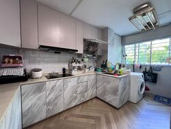 Blk 321 Serangoon Avenue 2 (Serangoon), HDB Executive #577131431